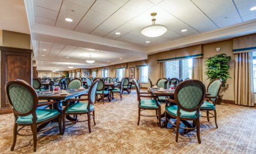 Dining room at Oakcrossing Retirement Living