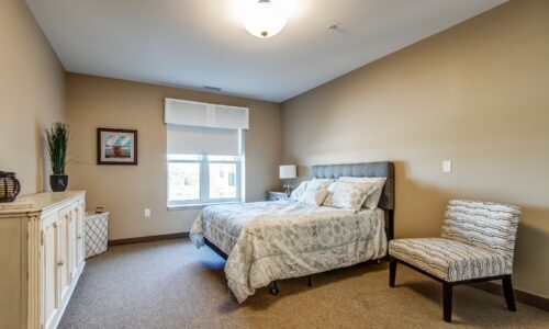 Bedroom in suite at Oakcrossing Retirement Living