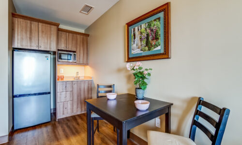 Kitchenette in suite at Oakcrossing Retirement Living