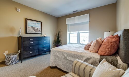 Bedroom in suite at Oakcrossing Retirement Living